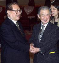 Jiang tells Japanese not to fall for 'China threat' theory